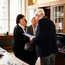 2025_04_24_Predavani_Diplomu_U3V_Stela_Kasperanova_Rektor_diplom_40_015